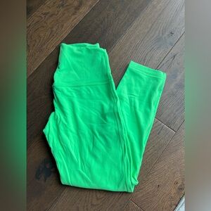 lululemon athletica high rise align cropped green Leggings